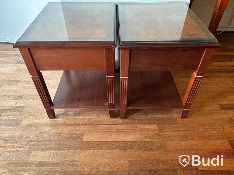 2 st. Sidobord Grange