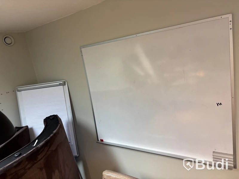 Whiteboard inkl. skrivblock