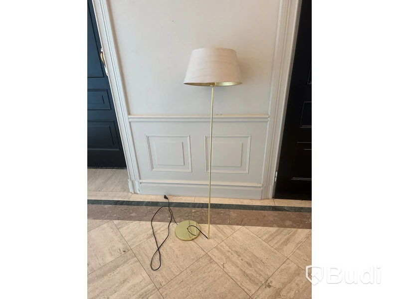 Golvlampa