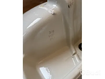 4 st. handfat och tvättställpelare Ifö