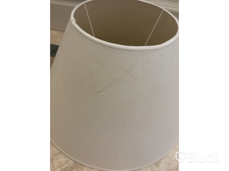 Parti med lampskärmar