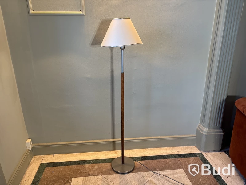 Golvlampa ÖIA