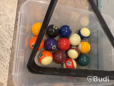 Biljarbollar