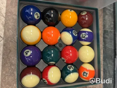 Biljarbollar