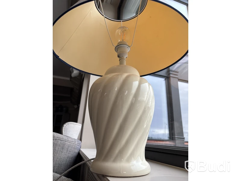 Lampa