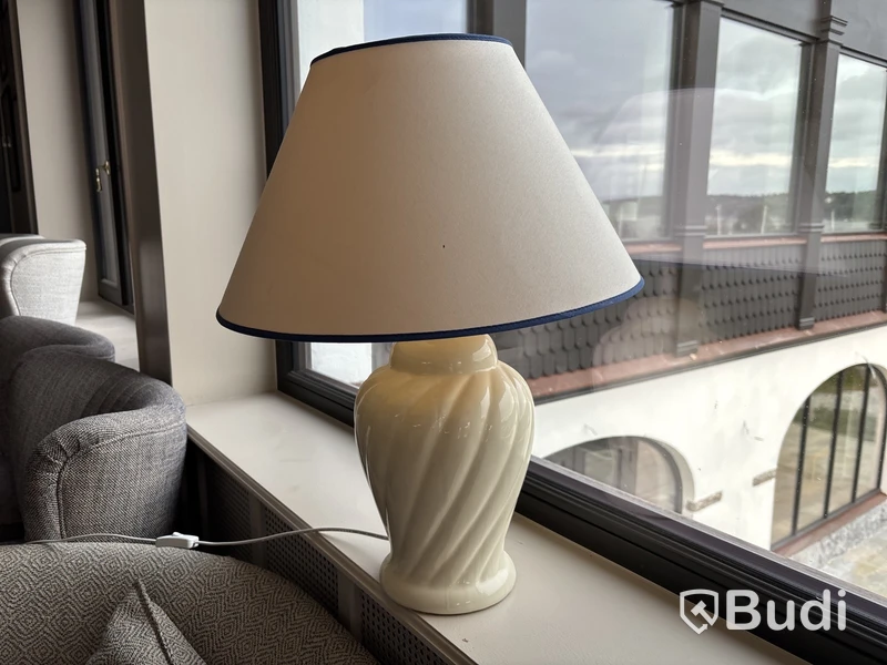 Lampa