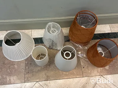 9 st. Parti med diverse lampskärm