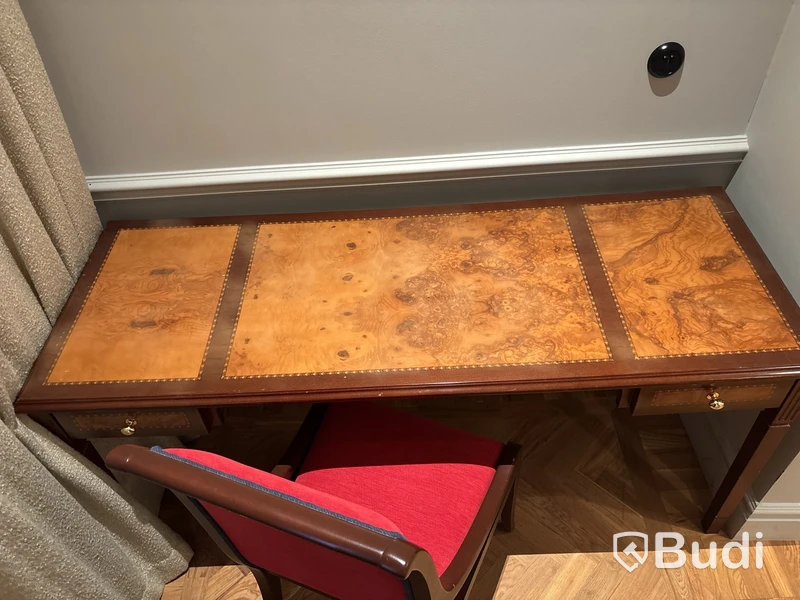 Skrivbord Grange inkl. stol