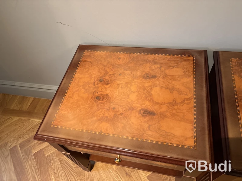 2 st. Sidobord Grange
