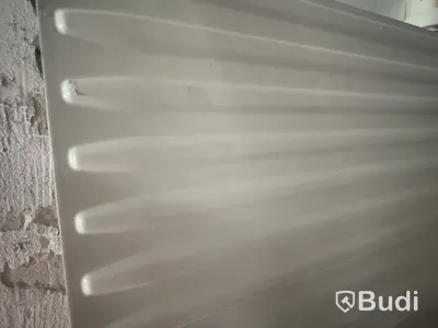 Radiator, panel radiator