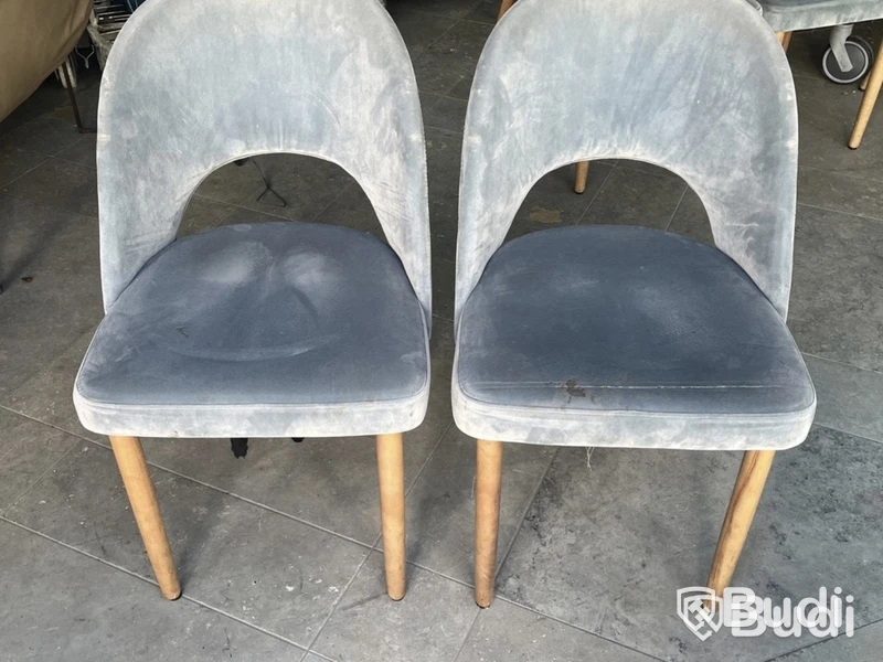Chairs, set of 2, blue velvet, wooden legs