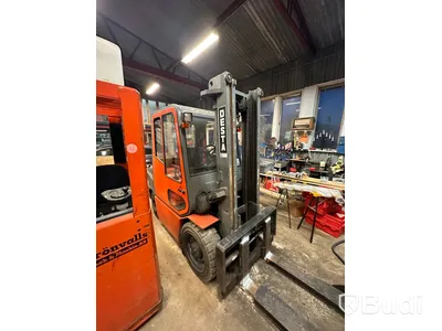 Desta 3,5 t dieseltruck ifrån 2002