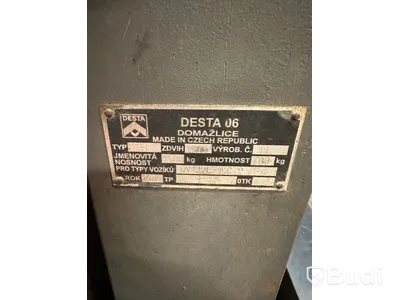 Desta 3,5 t dieseltruck ifrån 2002