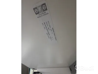 EFG height-adjustable desk with screen