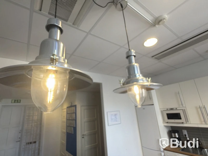 2 Ceiling Lamps