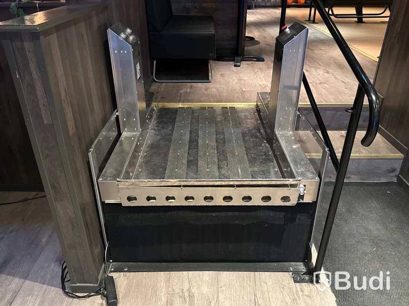 Plattformshiss TechLift 500 | 250 kg | 2022