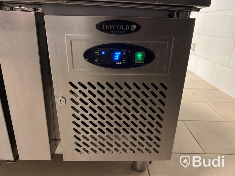 Kylbänk Tefcold UC5410 | 223x70x64 cm