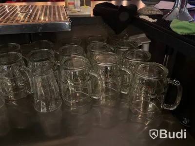 Samtliga glas i baren
