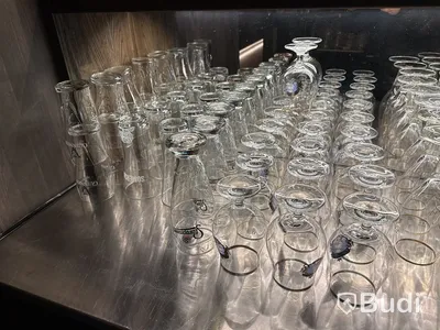 Samtliga glas i baren