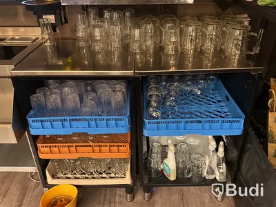 Samtliga glas i baren