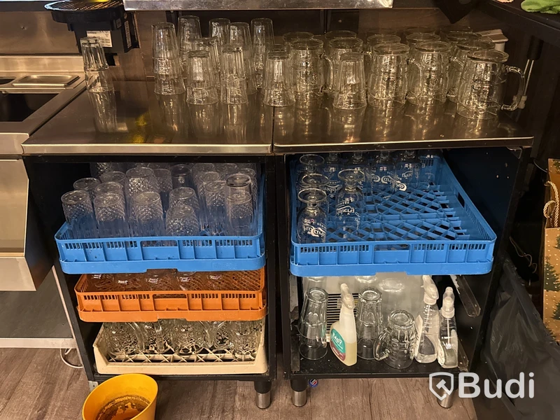 Samtliga glas i baren
