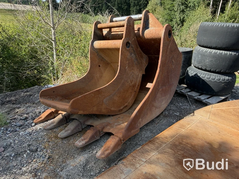 Grävmaskin Kobelco SK300LC-10, Leica 3D grävsystem -2019, inkl. redskap