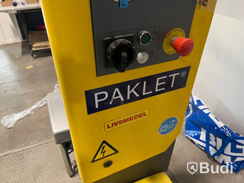 Pallinplastningsrobot PAKLET