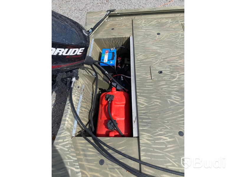 Tracker Grizzly 1754 Motorboat with Evinrude 50