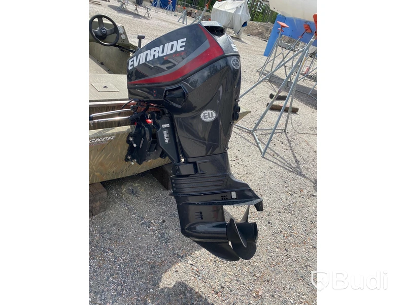 Tracker Grizzly 1754 Motorboat with Evinrude 50