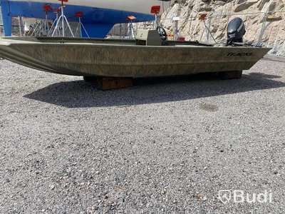 Tracker Grizzly 1754 Motorboat with Evinrude 50