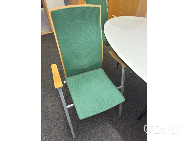 Bord inkl. 5 st. stolar