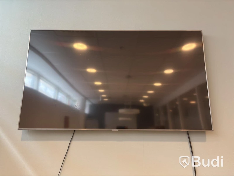 Samsung TU715 65-inch 4K TV