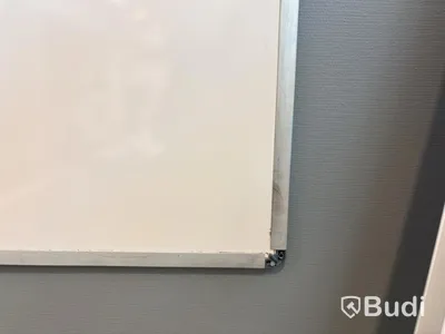 2 Whiteboards
