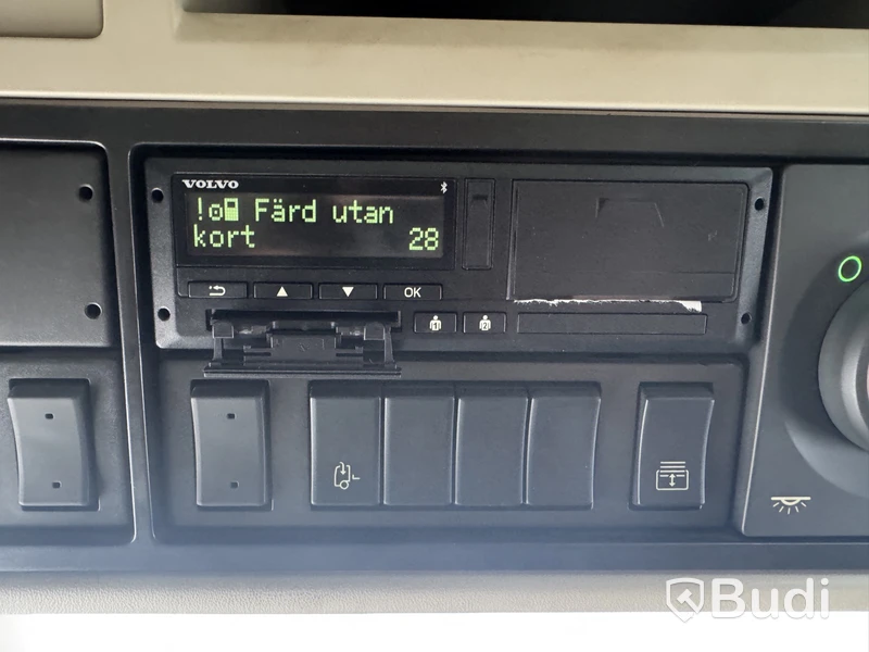 Volvo FM 470 6x2-4 I-Shift TR Hooklift - 2024 | Zetterbergs LIVAB