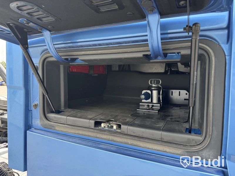 Volvo FM 470 6x2-4 I-Shift TR Hooklift - 2024 | Zetterbergs LIVAB