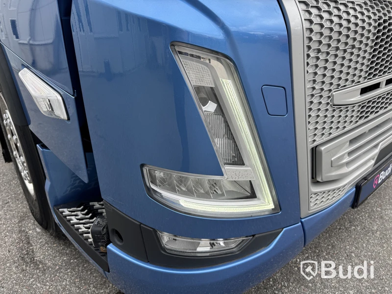 Volvo FM 470 6x2-4 I-Shift TR Hooklift - 2024 | Zetterbergs LIVAB