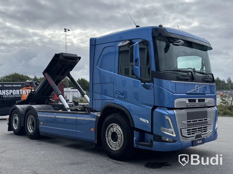 Volvo FM 470 6x2-4 I-Shift TR Hooklift - 2024 | Zetterbergs LIVAB