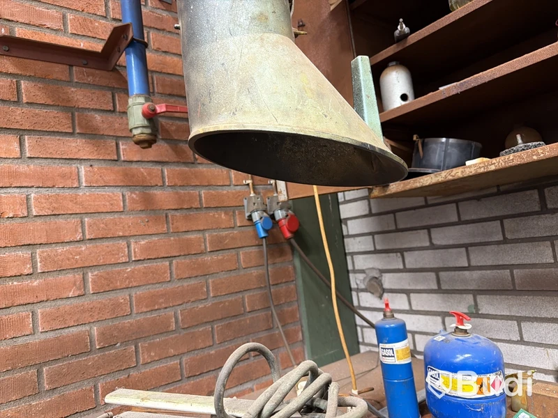 Svetsbord, elsvets & utsug.