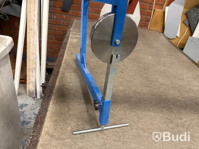 HBM Mini English Wheel med 7 rullar