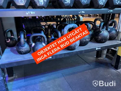 Viktställ inkl. hantlar och kettlebells