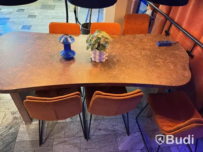 Bord inkl. 6 st. stolar