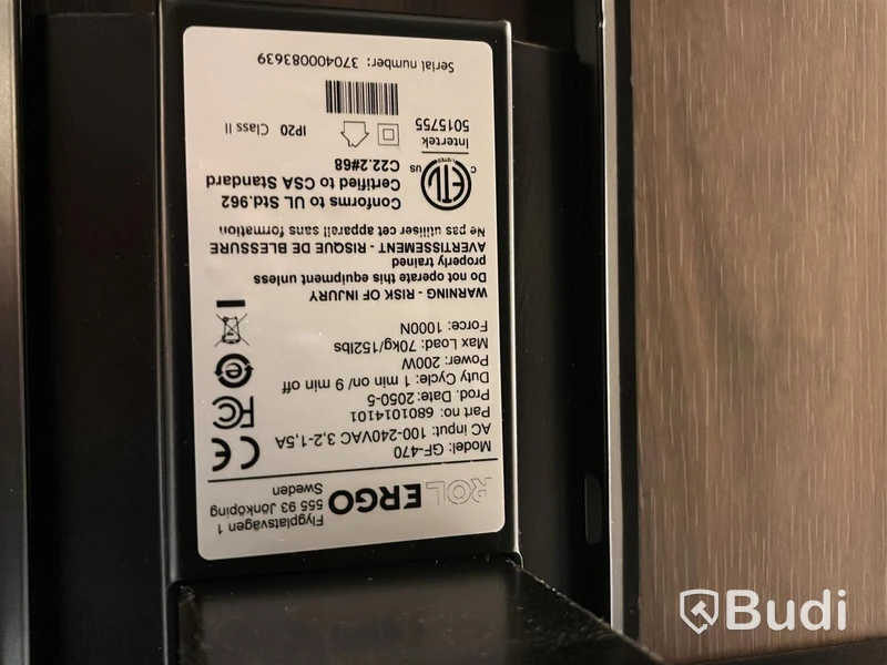 Elektriskt höj och sänkbart skrivbord inkl. kontorsstol