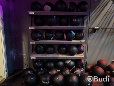 Parti med wallballs, olika märken och tyngder