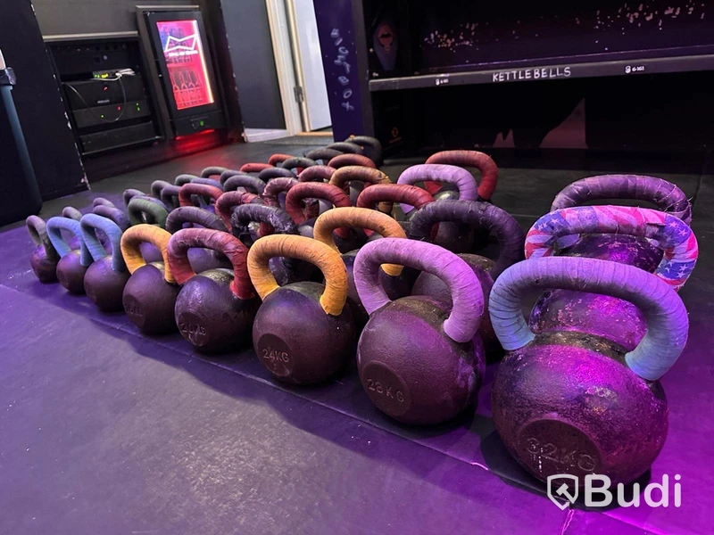 Lot of Kettlebells