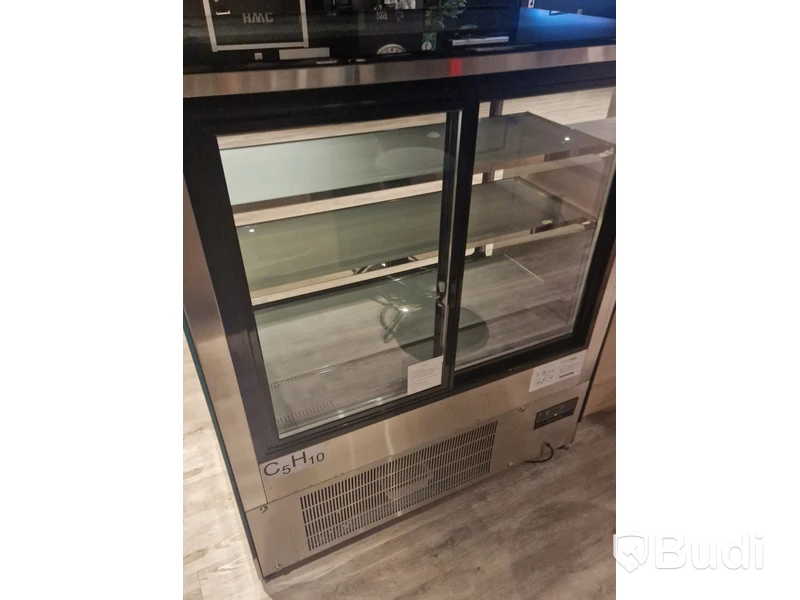 Konditorkyl / Kyldisplayskåp med glasfront
