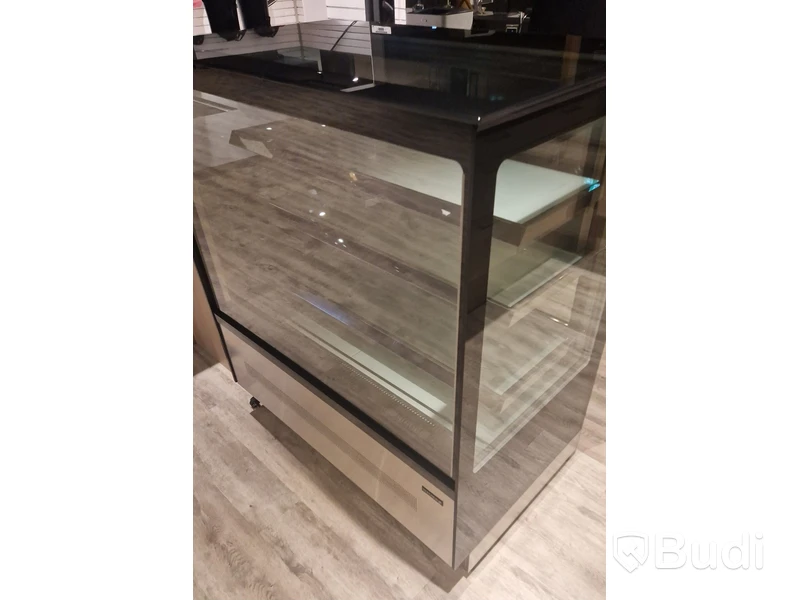 Konditorkyl / Kyldisplayskåp med glasfront