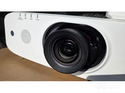 Panasonic projektor med större projektorduk