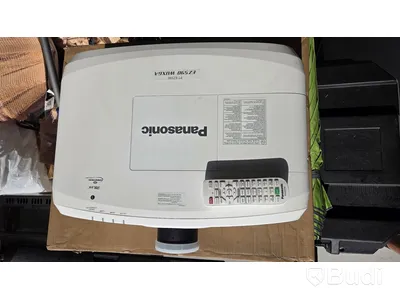 Panasonic projektor med större projektorduk