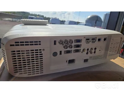 Panasonic projektor med större projektorduk