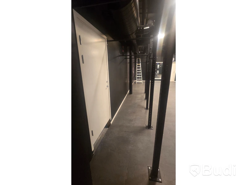 Crossfitrigg Kraftmark med numrerade hål